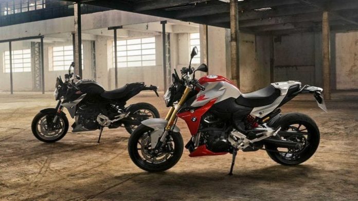 BMW Motorrad F900R dan F900XR