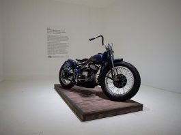 42A, Gaya Flat Tracker H-D WLA 1942 Terpengaruh Balap di Negeri Sakura H-D WLA 1942 Flat Track