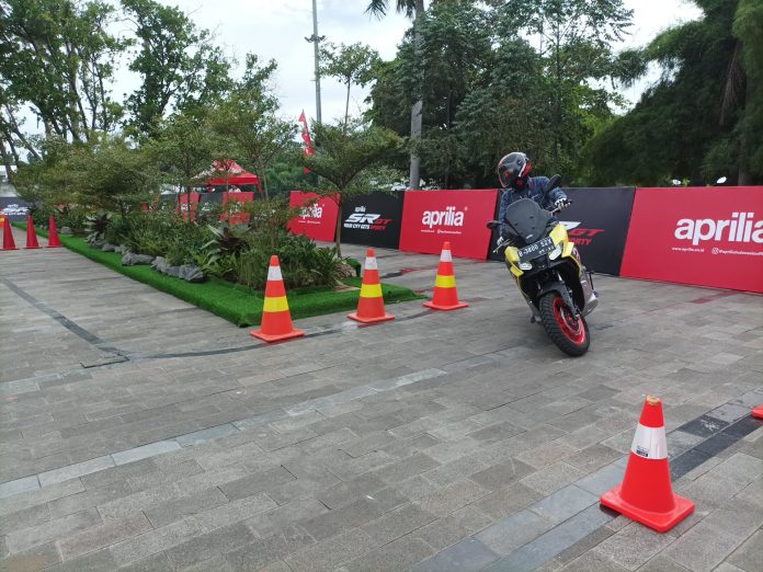 First Ride Aprilia SR