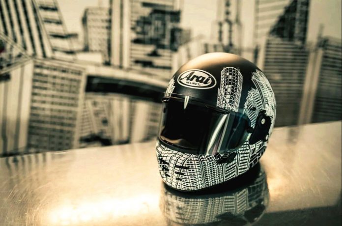Arai Rapide Neo Roars
