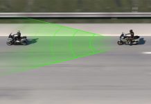 Adaptive Cruise Control BMW Jadi yang Pertama Diterapkan pada Motor Adaptive Cruise Control BMW