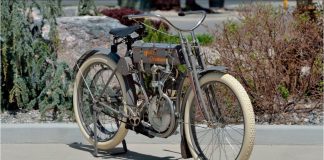 Harley-Davidson Strap Tank 1908