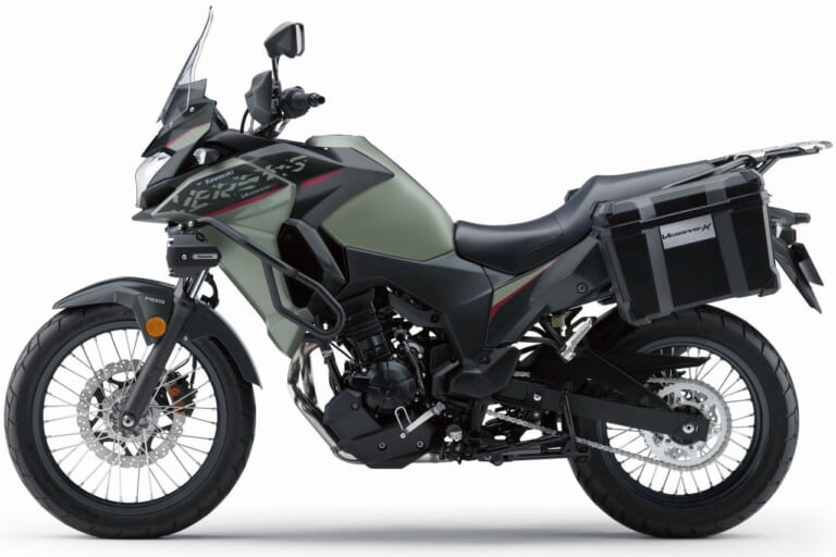 Kawasaki VersysX-250 tourer 2022