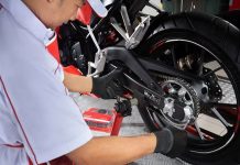 Merawat Rantai Sepeda Motor, Biar Usia Pakainya Lama Merawat Rantai Sepeda Motor