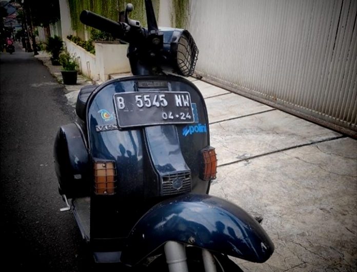 Kutu Depok Lelang Vespa