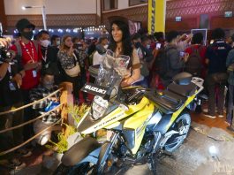 Produk atau SPG yang Menggoda Pengunjung? Nih Galeri Foto IMOS 2022 Galeri Foto IMOS 2022