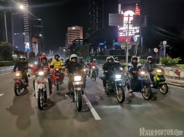 2-Stroke Lovers Kembali Turun ke Jalan di Motoran Malam Minggu Ngasep Motoran Malam Minggu Ngasep