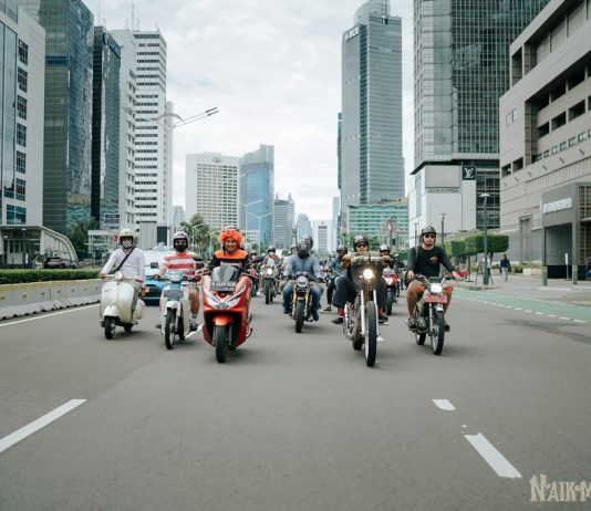 Galeri Foto Sunmori NovembeRide ke IIMS Motobike Show 2021 Galeri Foto Sunmori NovembeRide ke IIMS Motobike Show 2021