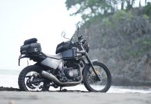 Menikmati Pantai Madasari dengan Royal Enfield SG Himalayan Off Grid Royal Enfield SG Himalayan Off Grid