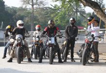 Safety Riding The Clan Moto Guzzi Latih Skill dan Emosi Safety Riding The Clan Moto Guzzi Latih Skill dan Emosi