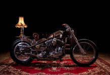Sinaga, Karya Queen Lekha Choppers Representasi Gaya Glam-Rock Karya Queen Lekha Choppers