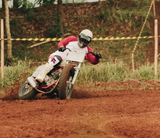 The Real Go Fast Turn Left! Main Flattrack di Sirkuit Permanen Purnamaland Sirkuit Permanen Purnamaland