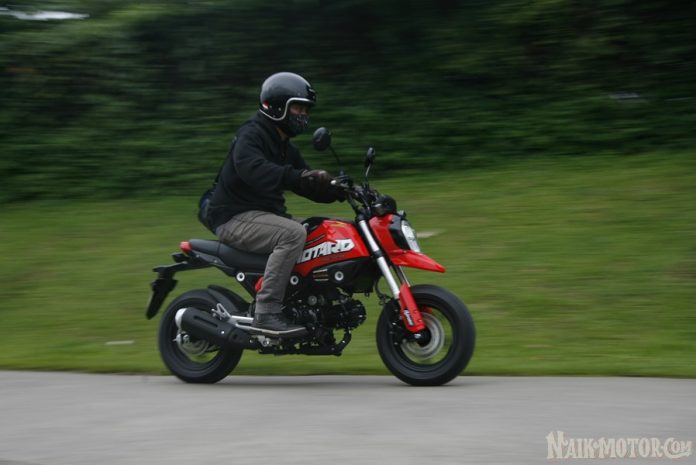 Test Ride Honda Grom 125