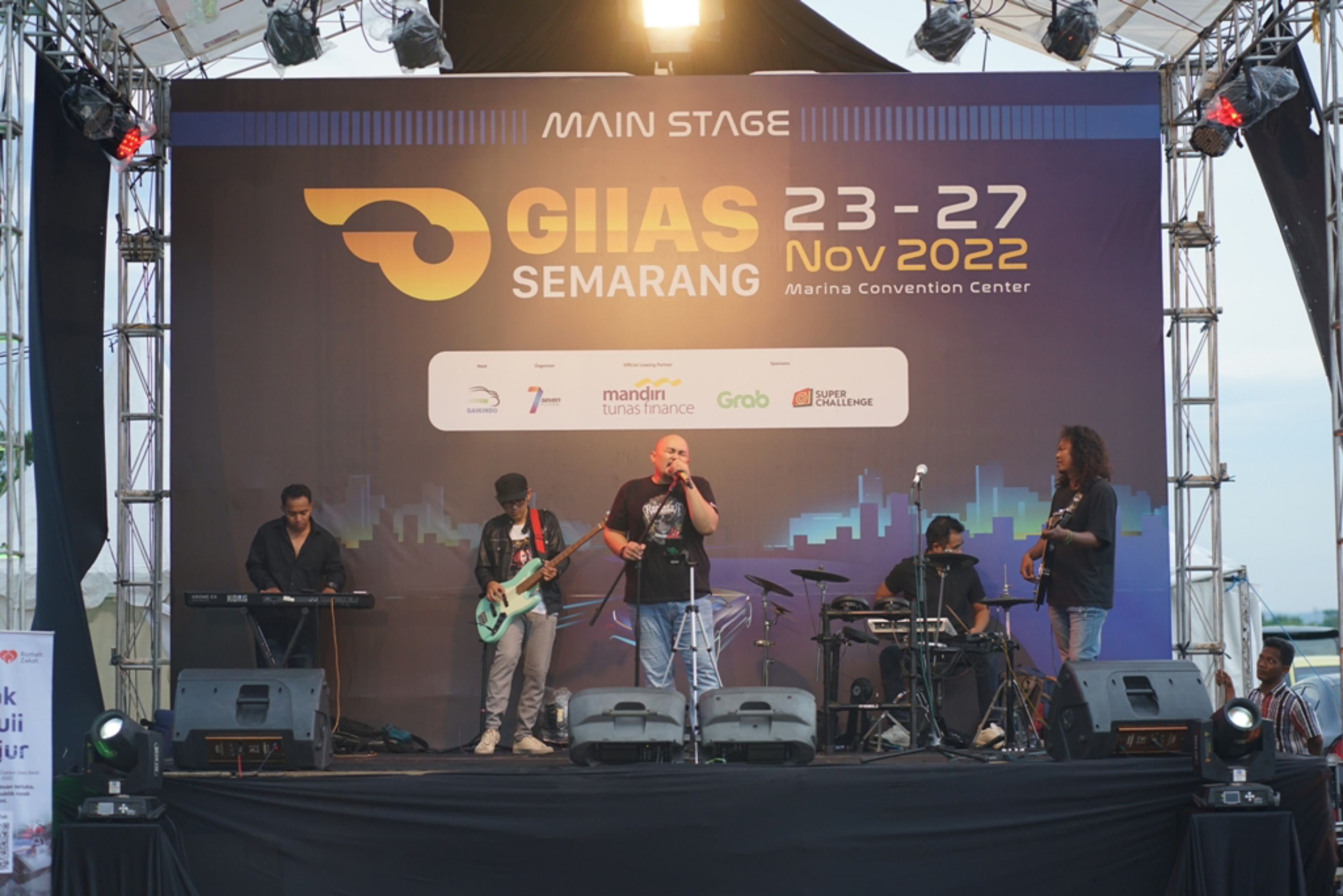 GIIAS 2022 Semarang Polytron