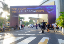 Pengunjung GIIAS 2022 Surabaya