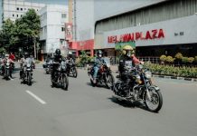 Sunmori Royal Enfield Custom Keliling Jakarta, Kunjungi Smoked Garage Sunmori Royal Enfield Custom