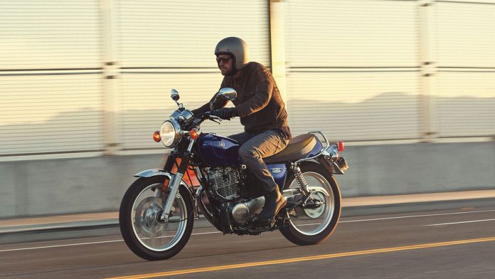 Yamaha SR400