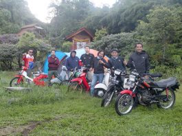 Kesamaan Hobi Merawat Motor Retro Awal Dibentuknya KWATRO KWATRO