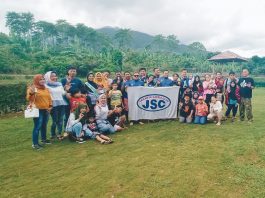 Never Ending Story di Fun Family Day 8 Jakarta Satria Club Never Ending Story di Fun Family Day 8 Jakarta Satria Club