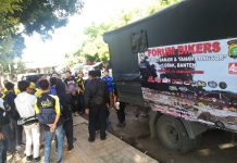Forum Bikers Jabodetabek Bantu Korban Bencana Alam Lebak Forum Bikers Jabodetabek Bantu