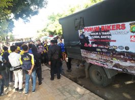 Forum Bikers Jabodetabek Bantu Korban Bencana Alam Lebak Forum Bikers Jabodetabek Bantu