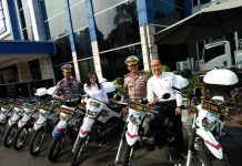 CSR, Givi Serahkan 100 Top Box Kepada Direktorat Lalu Lintas Polda Metro Jaya Givi Menyerahkan 100 Top