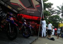 Pasukan Putih Siaga Menjaga Kebersihan Selama Gelaran Indoclub Championship 2020 Pasukan Putih