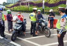 Begini Tindakan Polisi Bagi Pelanggar PSBB, Bisa Didenda Rp 100 Juta Melanggar Protokol PSBB