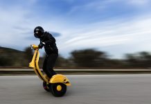 Z-Scooter Tampil Nyentrik dengan Kombinasi Segway dan Vespa Klasik Segway Vespa Z-Scooter