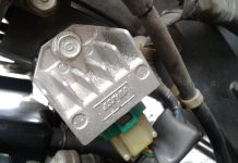 Ini Penyebab Motor Susah Distarter dan Lampu Redup Kalau tetiba sepeda motor susah distarter dan lampu redup, jangan gelagapan dan dipaksa dinyalakan. Bisa jadi kelistrikan bermasalah