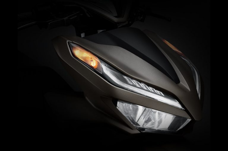 Lampu yang Nyala Terus Gak Bikin Aki Tekor, Kok! Ini Penjelasannya