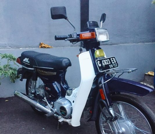 Restorasi Suzuki RC100, Tua-tua Keladi nan Klimis Restorasi Suzuki RC100