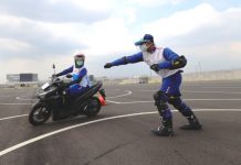 Teknik Dasar Berkendara: Begini Cara Kontrol Gas dan Pengereman yang Baik Teknik Dasar Berkendara