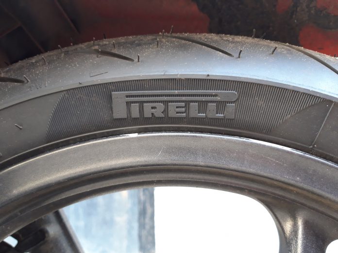 Review Pirelli Diablo Rosso