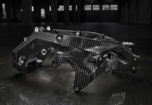 BMW Patenkan Inovasi Rangka Karbon Tanpa Swingarm Belakang untuk Hyperbike