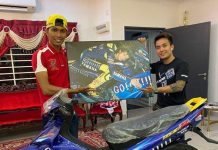 Motor Lawas Yamaha 125ZR 2003 Livery M1 Rossi Terjual 300 Juta! Yamaha 125ZR Go!