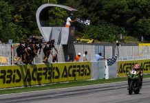 Race1 WorldSBK 2020 Katalunya, Rea Semakin Jauh di Klasemen Race1 WorldSBK 2020 Katalunya