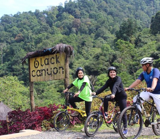 Santika Fun Trip Pekalongan, Paket Wisata Ekologis Lokal Mendukung #DiIndonesiaAja Santika Fun Trip Pekalongan