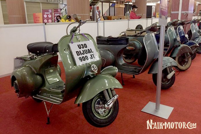 Vespa V30 1951