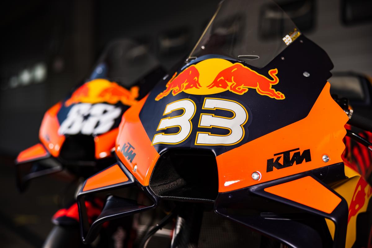 KTM RC16 Oliveira