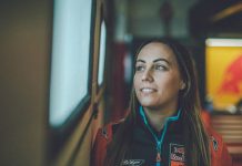 Ikuti Espargaro, Wanita Teknisi Data KTM Merapat ke Repsol Honda Jenny Anderson