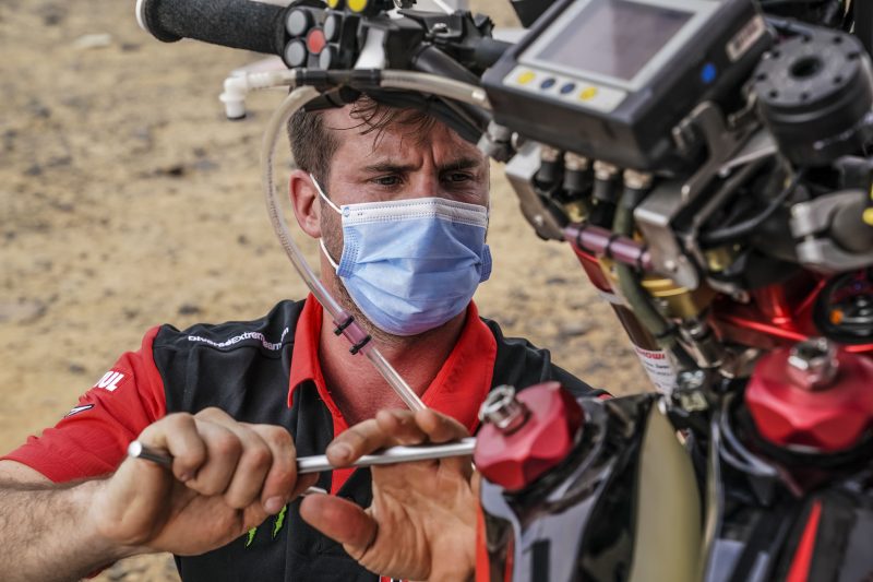 Persiapan Honda Rally Dakar
