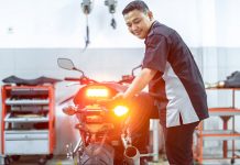 Familiar dengan Istilah Flasher pada Motor? Ini Definisi dan Jenisnya Flasher Motor