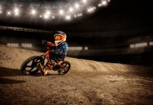 KTM Factory Replica Stacyc Electric Bike Punya 2 Tipe, Ideal untuk Anak Usia 3 – 5 Tahun KTM Factory Replica Stacyc