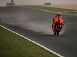 Losail Diterpa Badai Pasir, Danilo Petrucci Nekat Tetap Ikut Tes Tes MotoGP Qatar