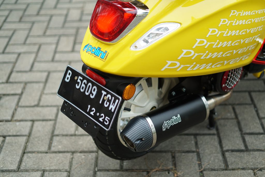 awkarin vespa