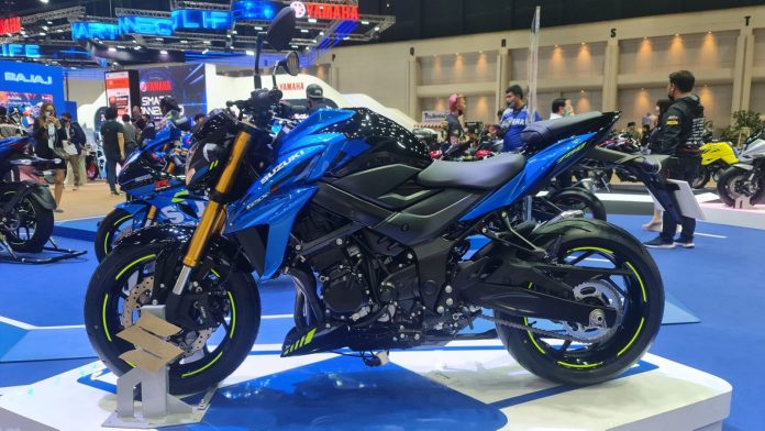 Suzuki GSX-S750