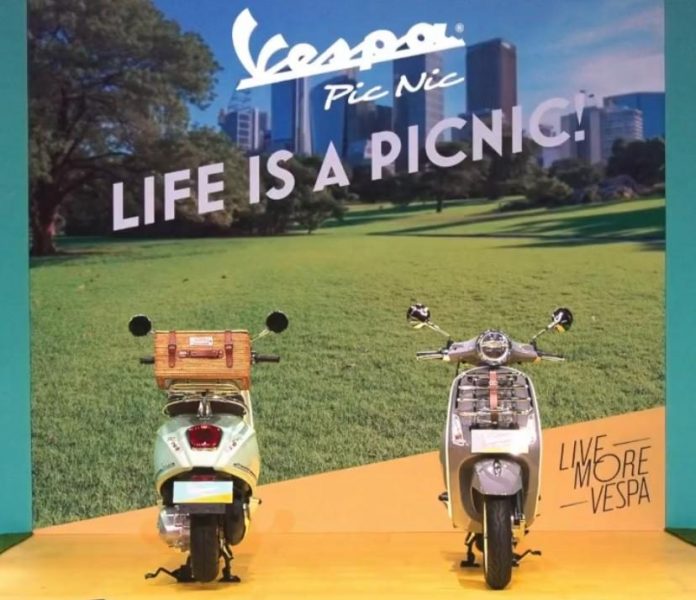 Vespa Primavera Picnic