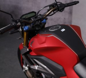 CB150R Streetfire Terbaru