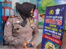 Satlantas Polres ini Beri Vaksinasi Gratis Bagi Pemohon SIM Vaksinasi SIM